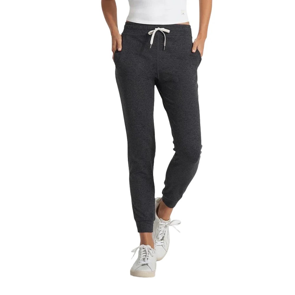 Vuori Women's Performance Joggers in Charcoal Heather, Size Medium